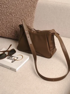 Søstrene Grene Fjera-håndtaske