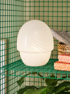 Søstrene Grene LED-bordlampe