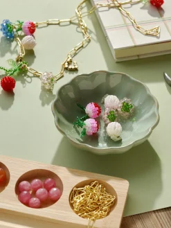 Søstrene Grene Perlebesatte Frugt Vedhæng