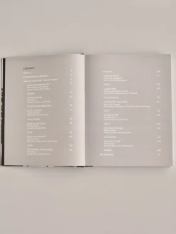 Søstrene Grene The Season