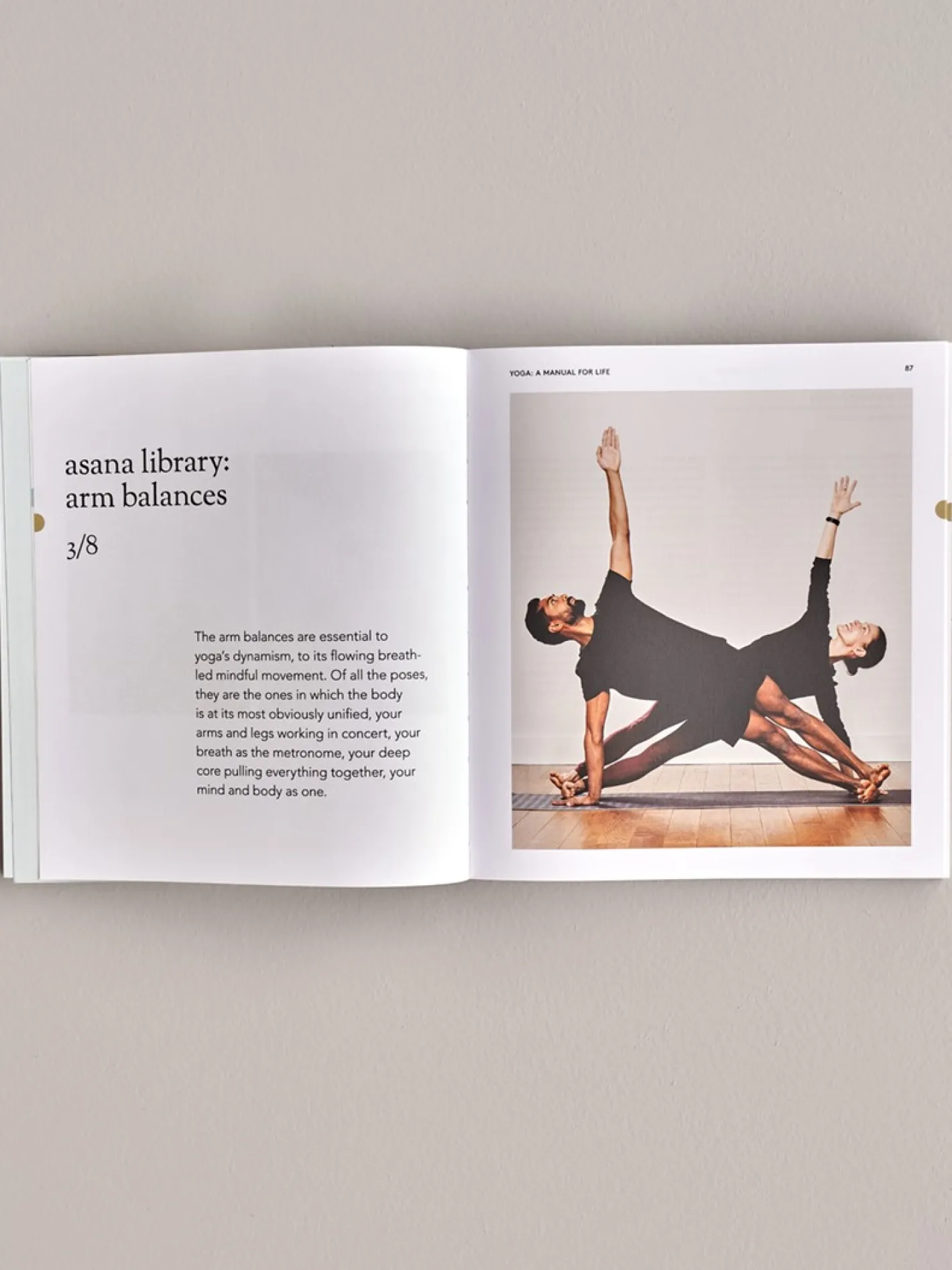 Søstrene Grene Yoga - A Manual For Life